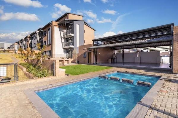 Apartment / Flat For Rent in Vorna Valley, Midrand